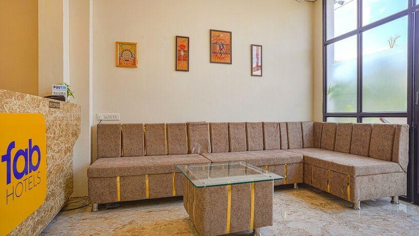 Imagen general del Hotel Fabhotel Desire. Foto 9