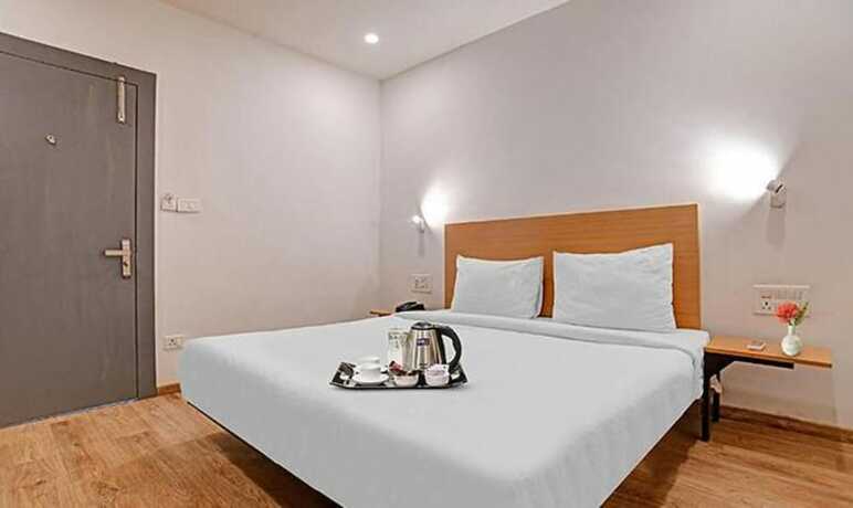 Imagen de la habitación del Hotel Fabhotel Destiny 78. Foto 12