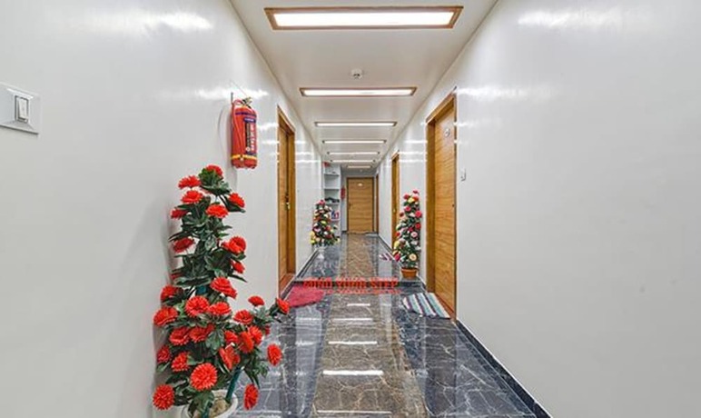 Imagen general del Hotel Fabhotel Dev Palace. Foto 7