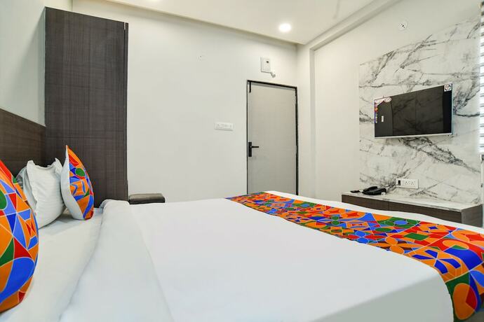 Imagen general del Hotel Fabhotel Dev\'S Inn. Foto 2