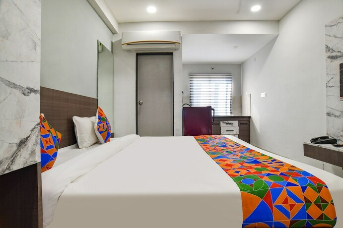 Imagen general del Hotel Fabhotel Dev\'S Inn. Foto 14