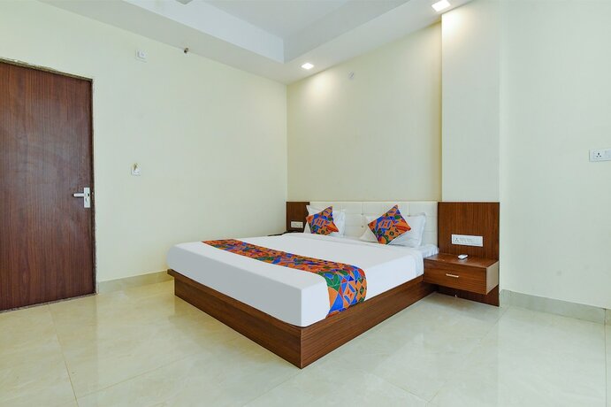 Imagen general del Hotel Fabhotel Diamond I. Foto 7