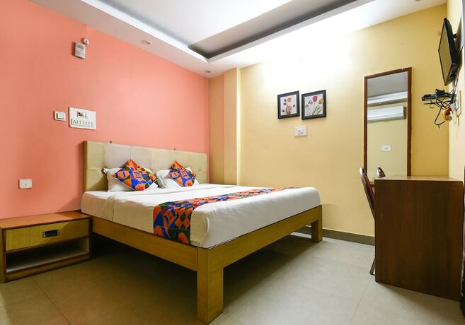 Imagen de la habitación del Hotel Fabhotel Dp International. Foto 18