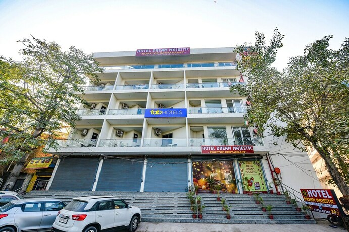 Imagen general del Hotel Fabhotel Dream Majestic. Foto 2