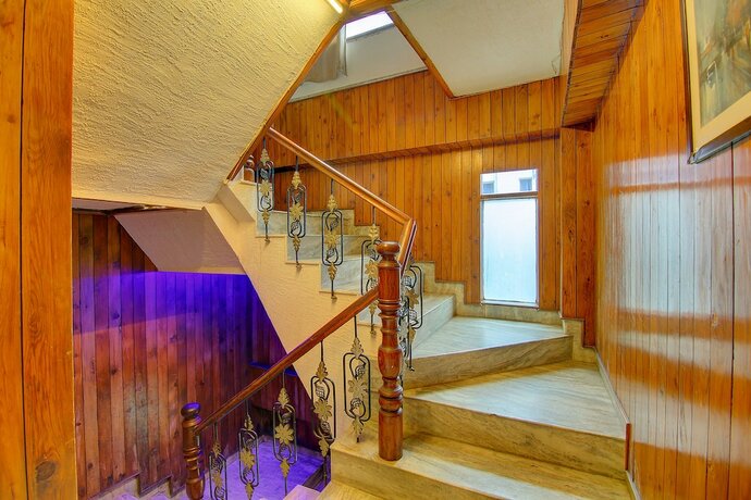 Imagen general del Hotel Fabhotel Dwaper. Foto 7