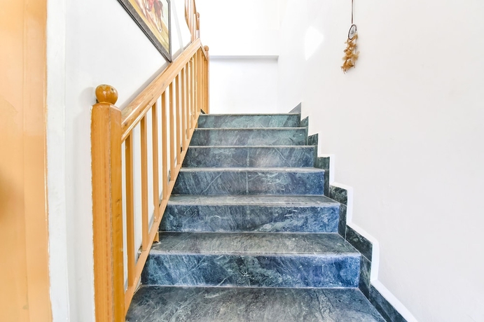 Imagen de los interiores del Hotel Fabhotel Elavali Valley. Foto 14