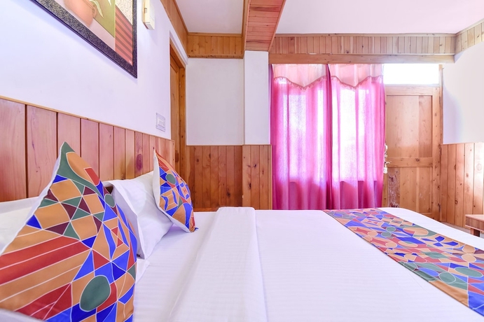 Imagen de la habitación del Hotel Fabhotel Elavali Valley. Foto 4