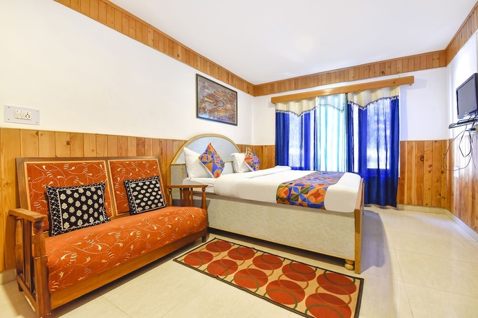 Imagen de la habitación del Hotel Fabhotel Elavali Valley. Foto 7