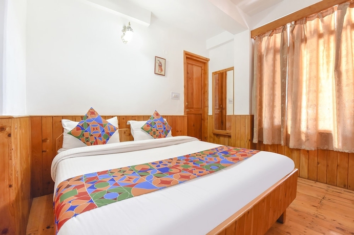 Imagen de la habitación del Hotel Fabhotel Elavali Valley. Foto 13