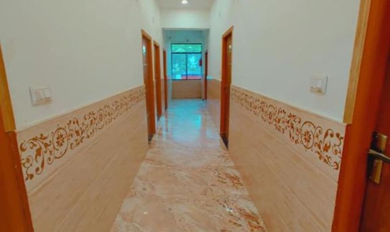 Imagen general del Hotel Fabhotel Elegance. Foto 11