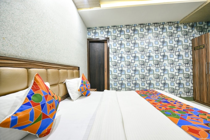 Imagen de la habitación del Hotel Fabhotel Ess Pee Grand. Foto 5