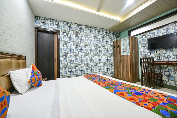 Imagen de la habitación del Hotel Fabhotel Ess Pee Grand. Foto 12