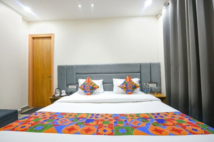 Imagen de la habitación del Hotel Fabhotel Flying Kiwi. Foto 18