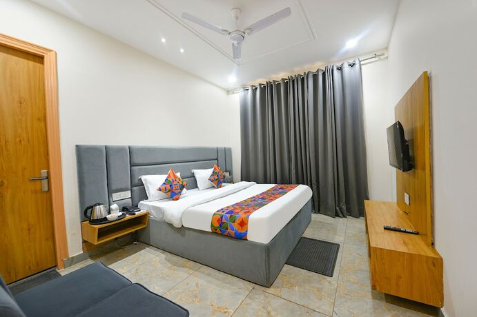 Imagen de la habitación del Hotel Fabhotel Flying Kiwi. Foto 19