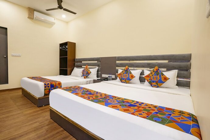 Imagen general del Hotel Fabhotel Freedom International. Foto 11