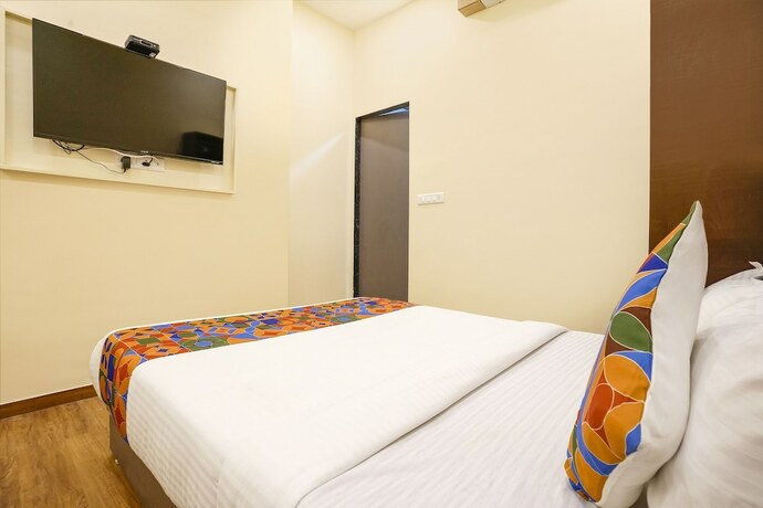 Imagen general del Hotel Fabhotel Freedom International. Foto 14