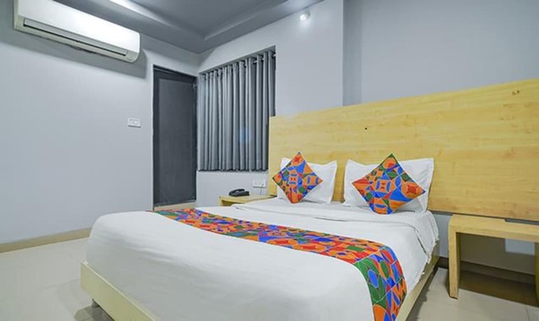 Imagen de la habitación del Hotel Fabhotel Friends Inn. Foto 19