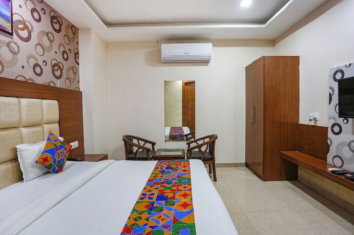 Imagen general del Hotel Fabhotel Frolic. Foto 15