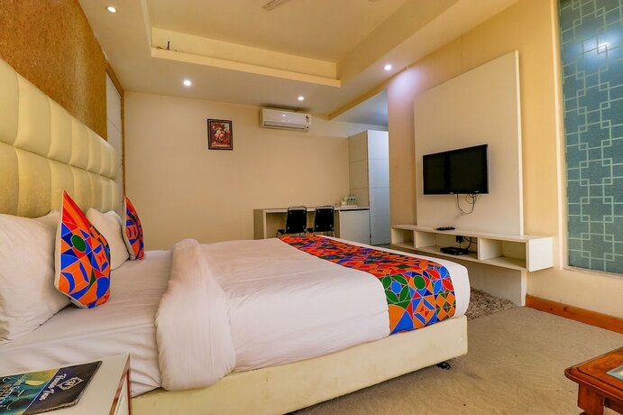 Imagen general del Hotel Fabhotel Gaba Corporate Suites. Foto 2