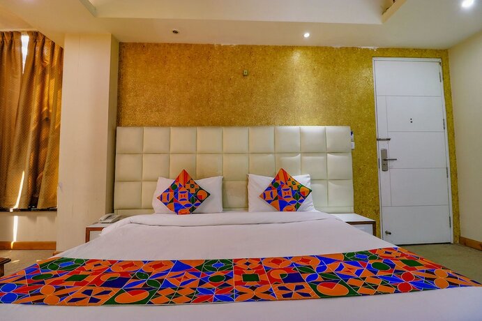 Imagen de la habitación del Hotel Fabhotel Gaba Corporate Suites. Foto 20