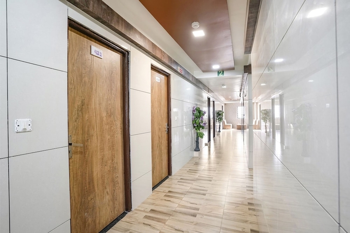Imagen de los interiores del Hotel Fabhotel Galaxy I. Foto 13