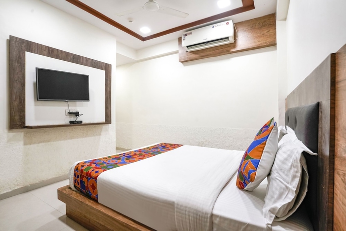 Imagen de la habitación del Hotel Fabhotel Galaxy I. Foto 6