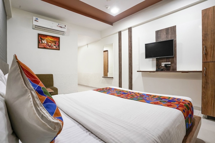 Imagen de la habitación del Hotel Fabhotel Galaxy I. Foto 10