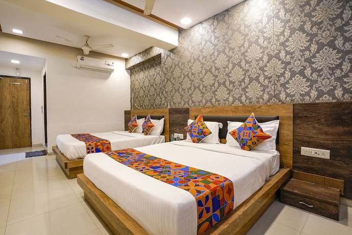 Imagen de la habitación del Hotel Fabhotel Galaxy I. Foto 11