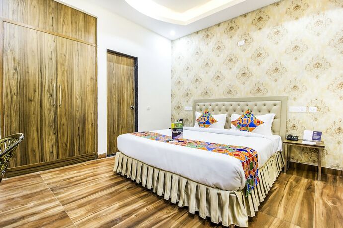 Imagen general del Hotel Fabhotel Galleria Inn. Foto 6