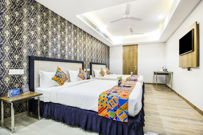 Imagen de la habitación del Hotel Fabhotel Galleria Inn. Foto 32