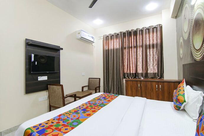 Imagen de la habitación del Hotel Fabhotel Gg Residency. Foto 17