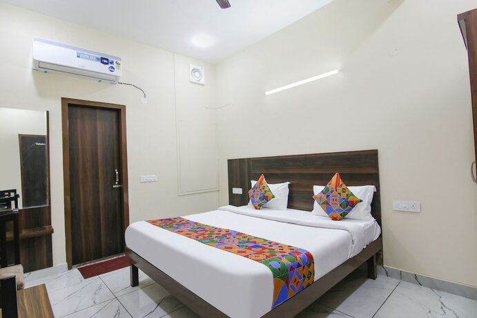 Imagen de la habitación del Hotel Fabhotel Gg Residency. Foto 20