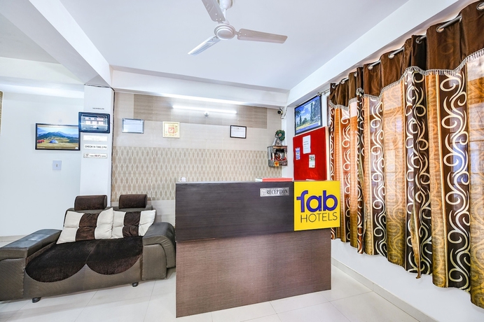 Imagen de los interiores del Hotel Fabhotel Ginger Grass. Foto 17