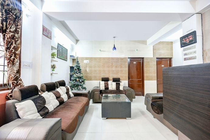 Imagen de los interiores del Hotel Fabhotel Ginger Grass. Foto 18