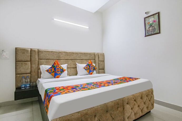 Imagen de la habitación del Hotel Fabhotel Gk Prive. Foto 19
