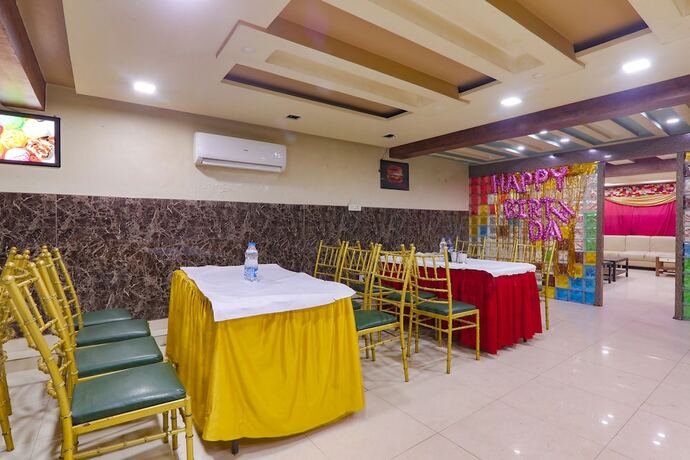 Imagen general del Hotel Fabhotel Gold Galaxy. Foto 9