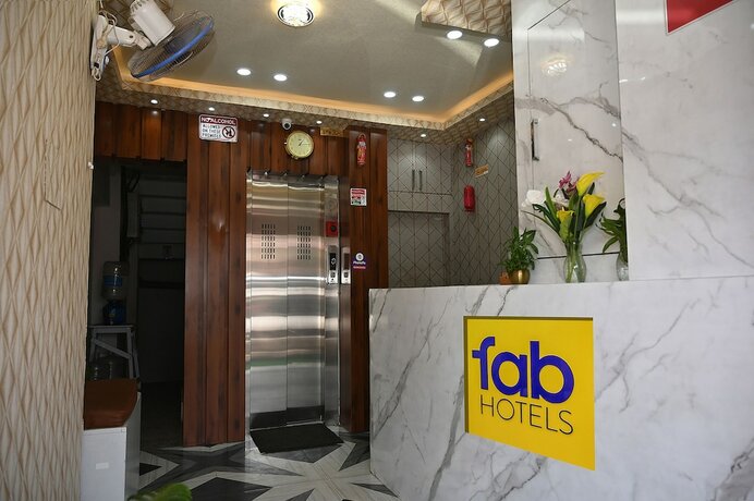 Imagen general del Hotel Fabhotel Golden Bliss. Foto 2