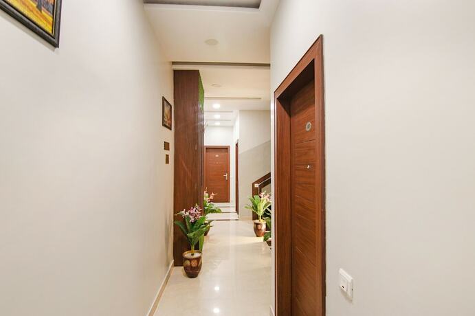 Imagen general del Hotel Fabhotel Golden Enterprise. Foto 1