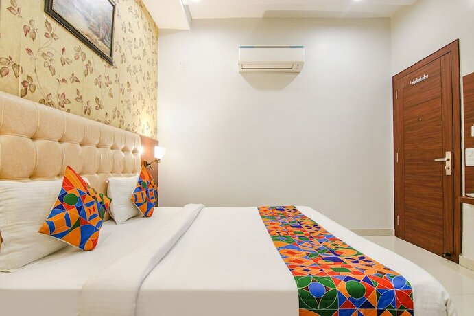 Imagen general del Hotel Fabhotel Golden Enterprise. Foto 4
