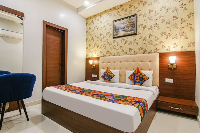 Imagen general del Hotel Fabhotel Golden Enterprise. Foto 11