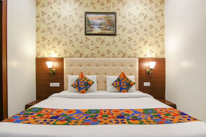 Imagen general del Hotel Fabhotel Golden Enterprise. Foto 14