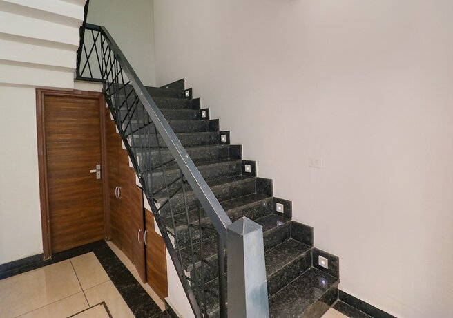 Imagen general del Hotel Fabhotel Golden Home. Foto 3