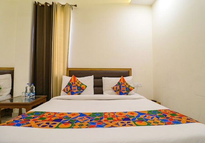 Imagen de la habitación del Hotel Fabhotel Golden Home. Foto 18