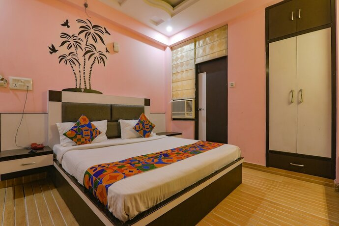 Imagen de la habitación del Hotel Fabhotel Govinda Royal. Foto 19