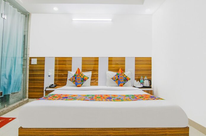 Imagen de la habitación del Hotel Fabhotel Gp Royal. Foto 17