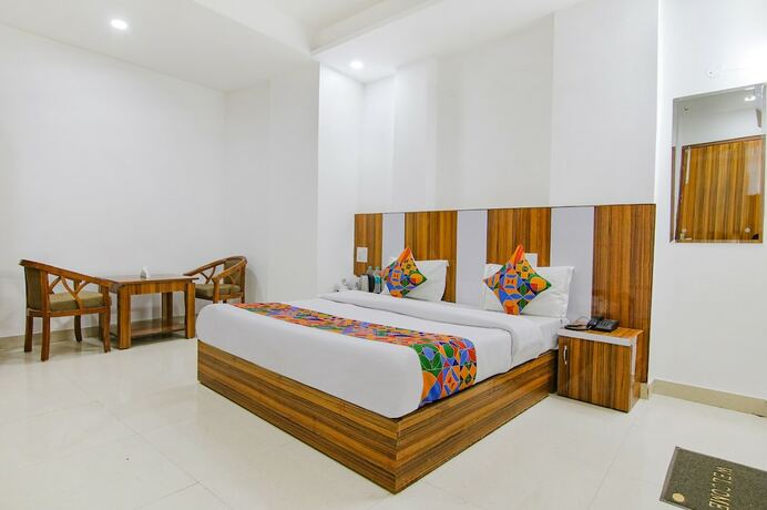 Imagen de la habitación del Hotel Fabhotel Gp Royal. Foto 20