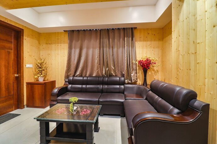 Imagen general del Hotel Fabhotel Grand Arya. Foto 8