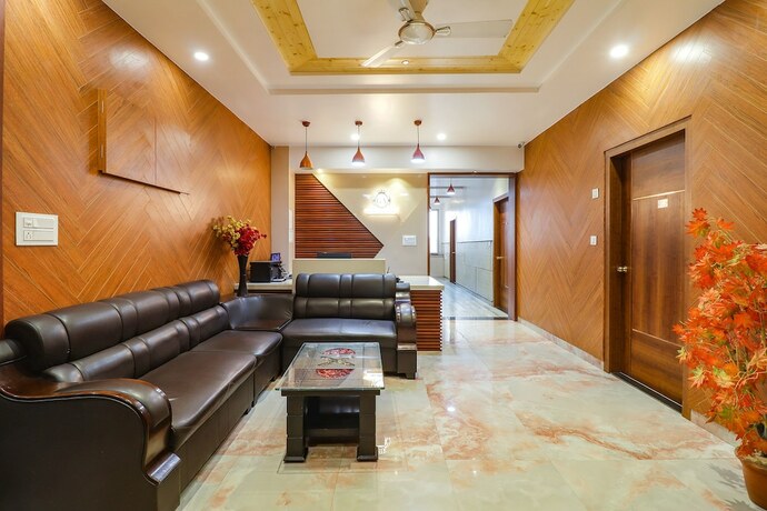 Imagen general del Hotel Fabhotel Grand Arya. Foto 12