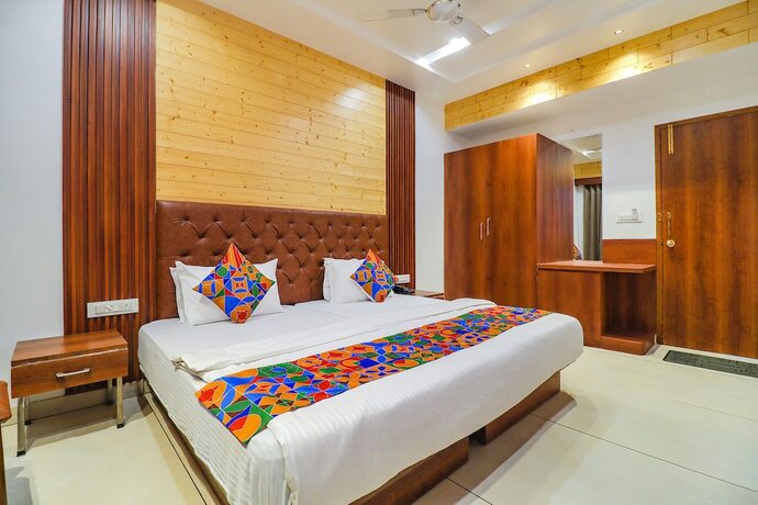 Imagen de la habitación del Hotel Fabhotel Grand Arya. Foto 20