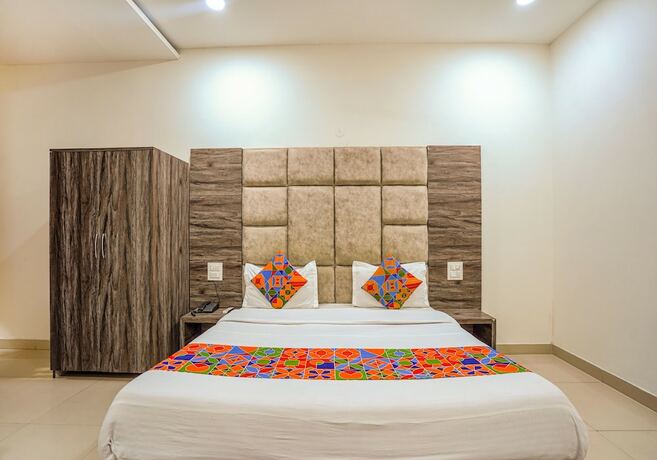 Imagen general del Hotel Fabhotel Grand Inn. Foto 13